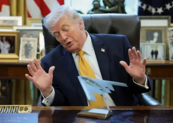 Trump’s claim of secret chat with mystery ‘former president’ brutally mocked on CNN