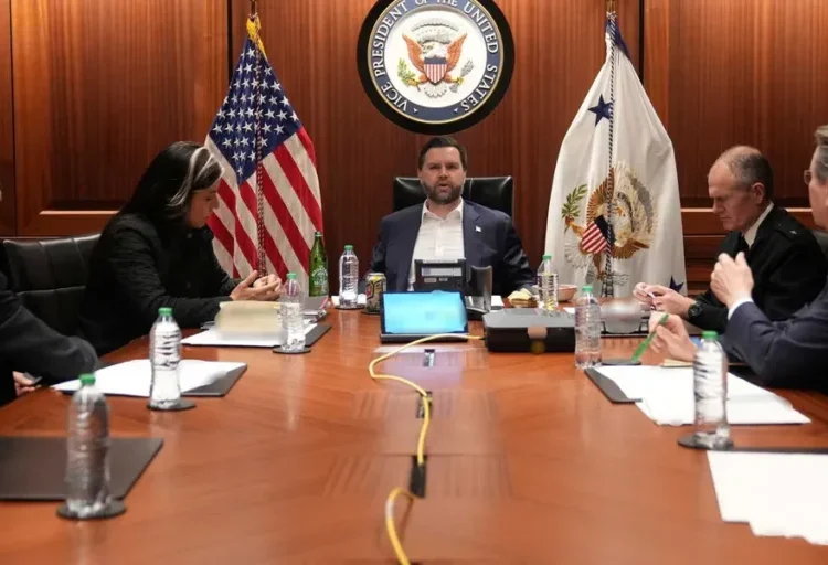 ‘Shapeshifter’ JD Vance just revealed something ‘quite ugly’ about himself: expert