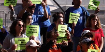 L.A. will continue to fund eviction defense program