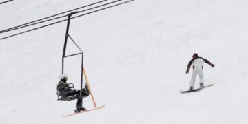 An 8-year old’s terrifying fall from ski lift reignites an old debate