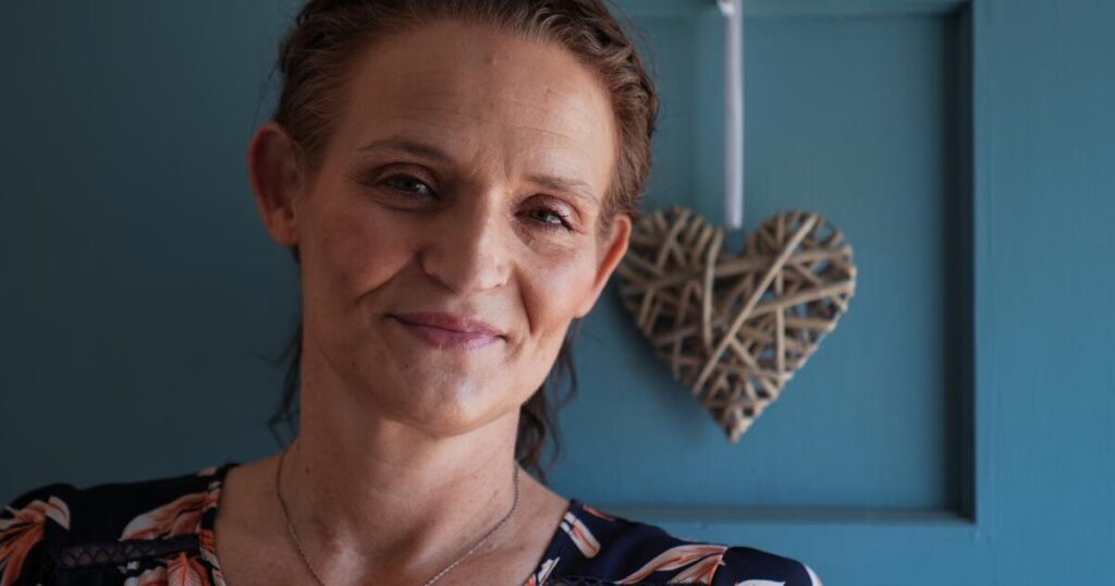 Women say wage gap holds them back, men say no such thing, new poll finds