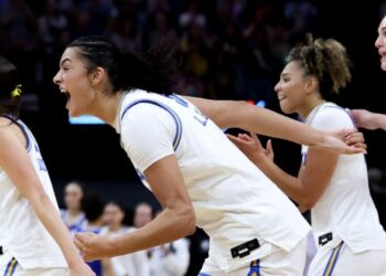 UCLA women prove they’re tough enough to handle any Final Four test