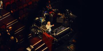 An exclusive look behind the scenes as Dolby Theatre transforms for the Oscars