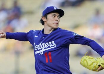 Dodgers reveal their starting rotation plans; Roki Sasaki gets booed