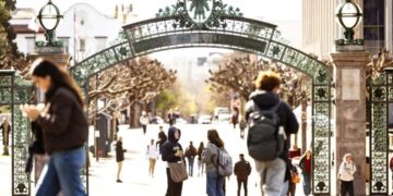 UC Berkeley won’t ban Zionist speakers, will pay $1 million to settle antisemitism suit