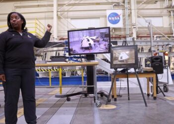 How NASA plans to keep Artemis astronauts alive if disaster strikes