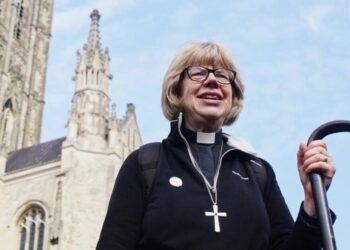 Cancer nurse turned archbishop celebrates election as first woman to lead Church of England