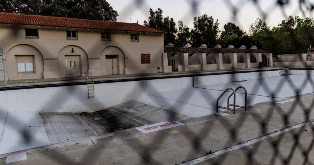 L.A. aims to rebuild Griffith Park’s historic pool for $40 million by 2029