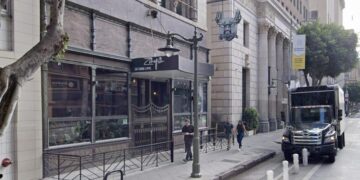 Brunch for group of women in L.A. led to a stabbing and broken-bottle brawl, police say