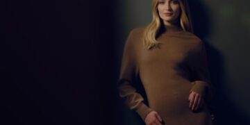 Sophie Turner sustains ‘minor’ injury, and Prime Video’s ‘Tomb Raider’ series halts filming