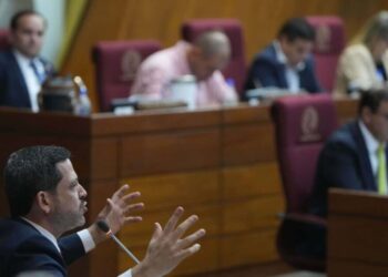 Paraguay lawmakers approve a defense agreement that allows an increased U.S. military presence