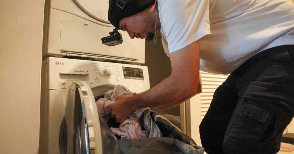 Why hundreds of people in L.A. are strapping cameras on their bodies to do chores