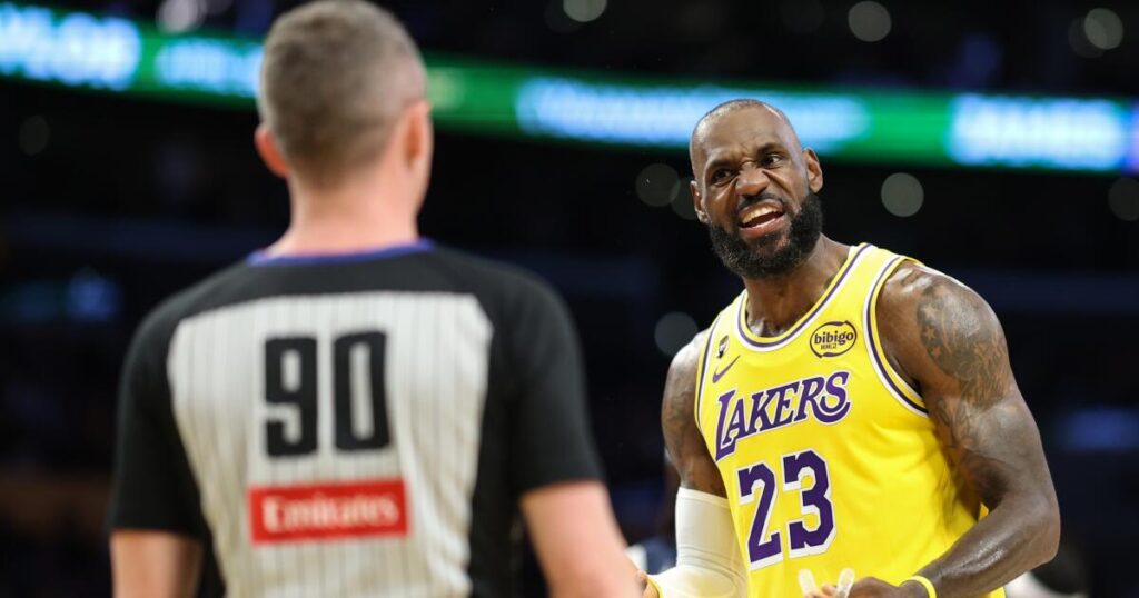 No Luka Doncic, no problem for LeBron James and Lakers in blowout win