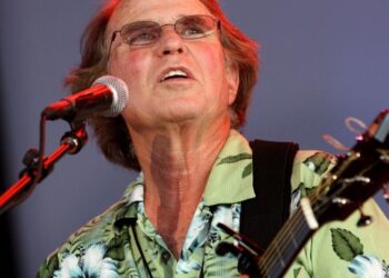 Woodstock legend and anti-war activist Joe McDonald dead at 84