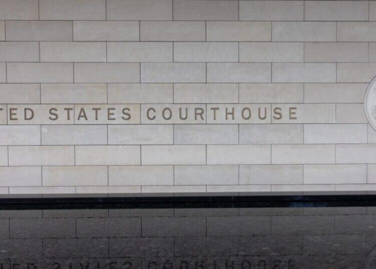 In rare move, ICE drags criminal defendant out of a federal courtroom