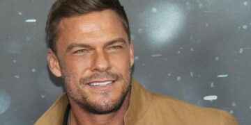 ‘Reacher’ star Alan Ritchson captured on video punching neighbor in Tennessee suburb