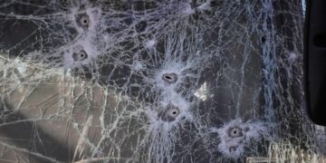 Russian strike on Kyiv region kills 4 and wounds 15, with peace talks stalled