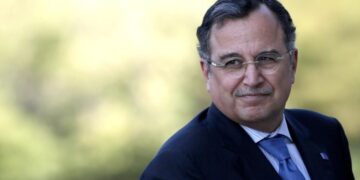Egyptian diplomat Nabil Fahmy appointed as new Arab League chief