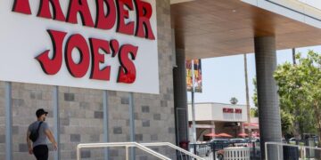 Trader Joe’s and Ralphs recall some frozen foods amid glass contamination concerns