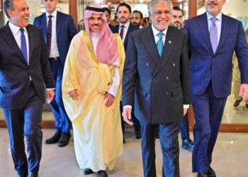 As regional diplomats meet, Iran warns U.S. ground troops would be ‘set on fire’