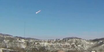 7-ton meteor streaks across Cleveland sky, unleashes energy of 250 tons of TNT in massive boom