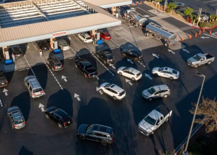 Inflation expectations jump to highest level in a year as war drives up gas prices