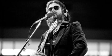 Dash Crofts, ‘Summer Breeze’ hitmaker with Seals & Crofts, dies at 87