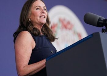 Virginia’s former first lady to run for Congress in newly drawn district