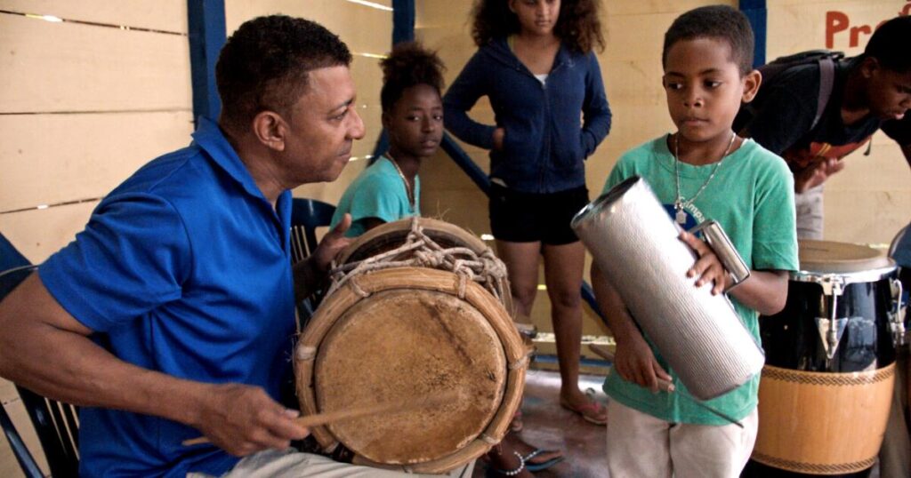In the coming-of-age documentary ‘Agridulce,’ the kids are keeping bachata alive