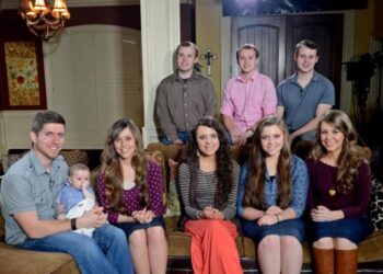 Joseph Duggar of ‘19 Kids and Counting,’ charged with child sex abuse, awaits extradition to Florida