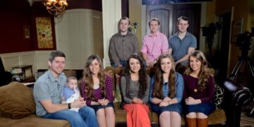 Joseph Duggar of ‘19 Kids and Counting,’ charged with child sex abuse, awaits extradition to Florida