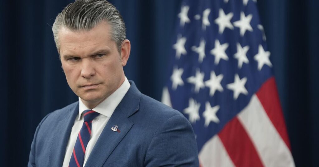 Pentagon blocks photographers from Hegseth’s briefings on the Iran war