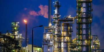 War with Iran fuels Russian oil boom — and trouble for Ukraine