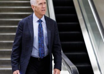 Congress looks for Trump’s exit plan as the Iran war drags on