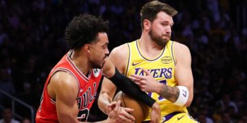 Luka Doncic scores 51 points as surging Lakers rout Bulls in LeBron’s return