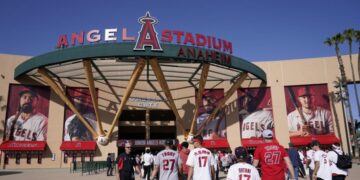 In Anaheim and Sacramento, a two-front challenge to the Angels’ Los Angeles name