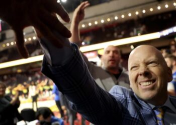 Mick Cronin’s cleverly brutal criticism of his team isn’t disrupting UCLA’s surge