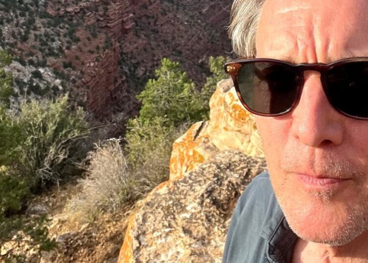 American men are lonely. Did Andrew McCarthy, recovering loner, find a cure?