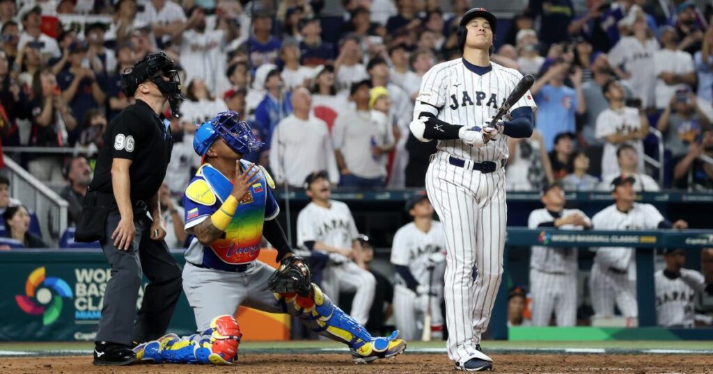 Dodgers star Shohei Ohtani apologizes for ‘shortcomings’ in Japan’s early exit from WBC