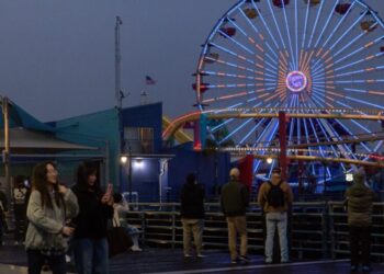 Shooting at Santa Monica Pier leaves two people wounded