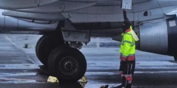 Jet fuel prices are rising. That could make summer flights more expensive