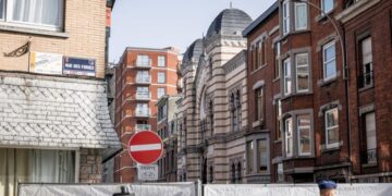 European countries on alert after blasts near a Belgian synagogue and outside U.S. Embassy in Oslo