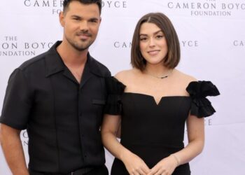 The two Taylor Lautners announce a baby Lautner is on the way