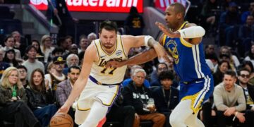 Luka Doncic and Lakers dominate Curry-less Warriors to halt losing streak