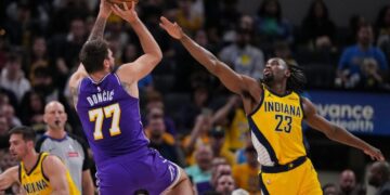 Luka Doncic scores 43 as Lakers hold off late Pacers rally