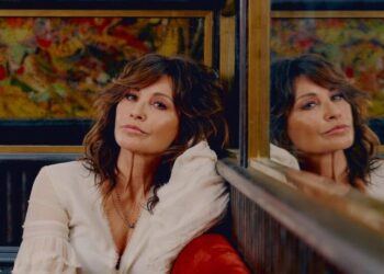 Growing up in the Valley, Gina Gershon learned how to steer through toxicity