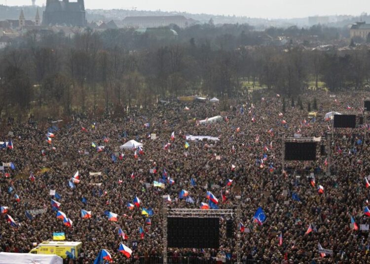 Tens of thousands rally against new Czech government seen as a threat to democracy