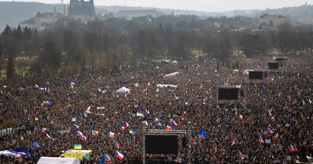 Tens of thousands rally against new Czech government seen as a threat to democracy