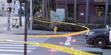 Intense Santa Ana winds pound Southern California