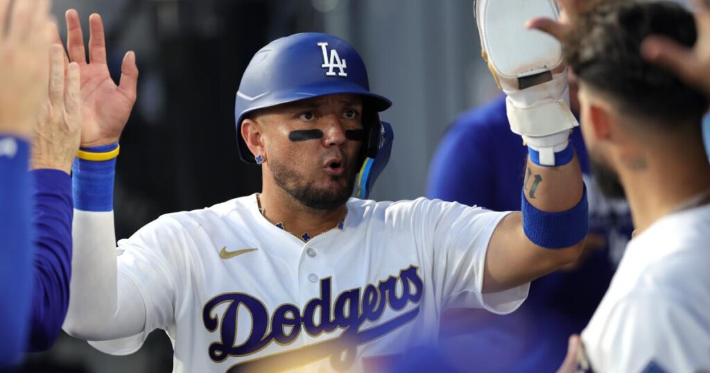 Miguel Rojas savors an emotional, final opening day in Dodgers’ win over Arizona